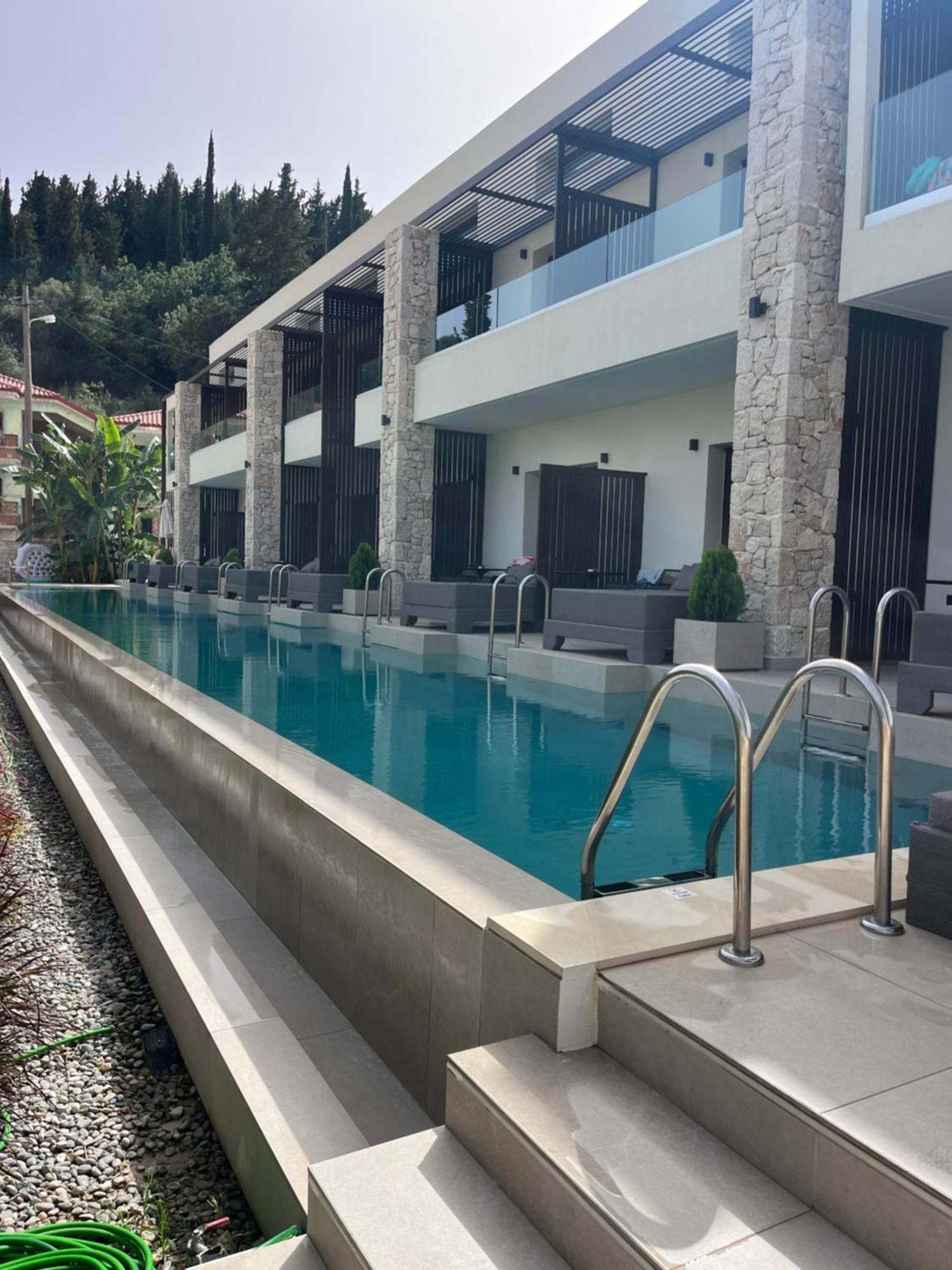 SívotaLango Luxury Living公寓 外观 照片